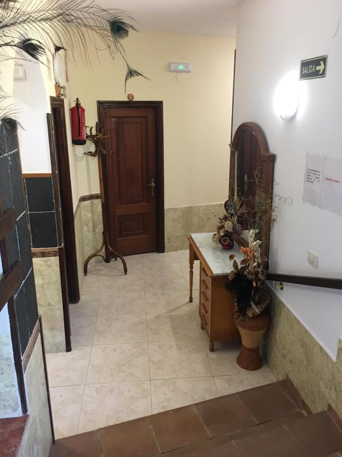 Hostal O Labrador Hotel O Hospital Kültér fotó
