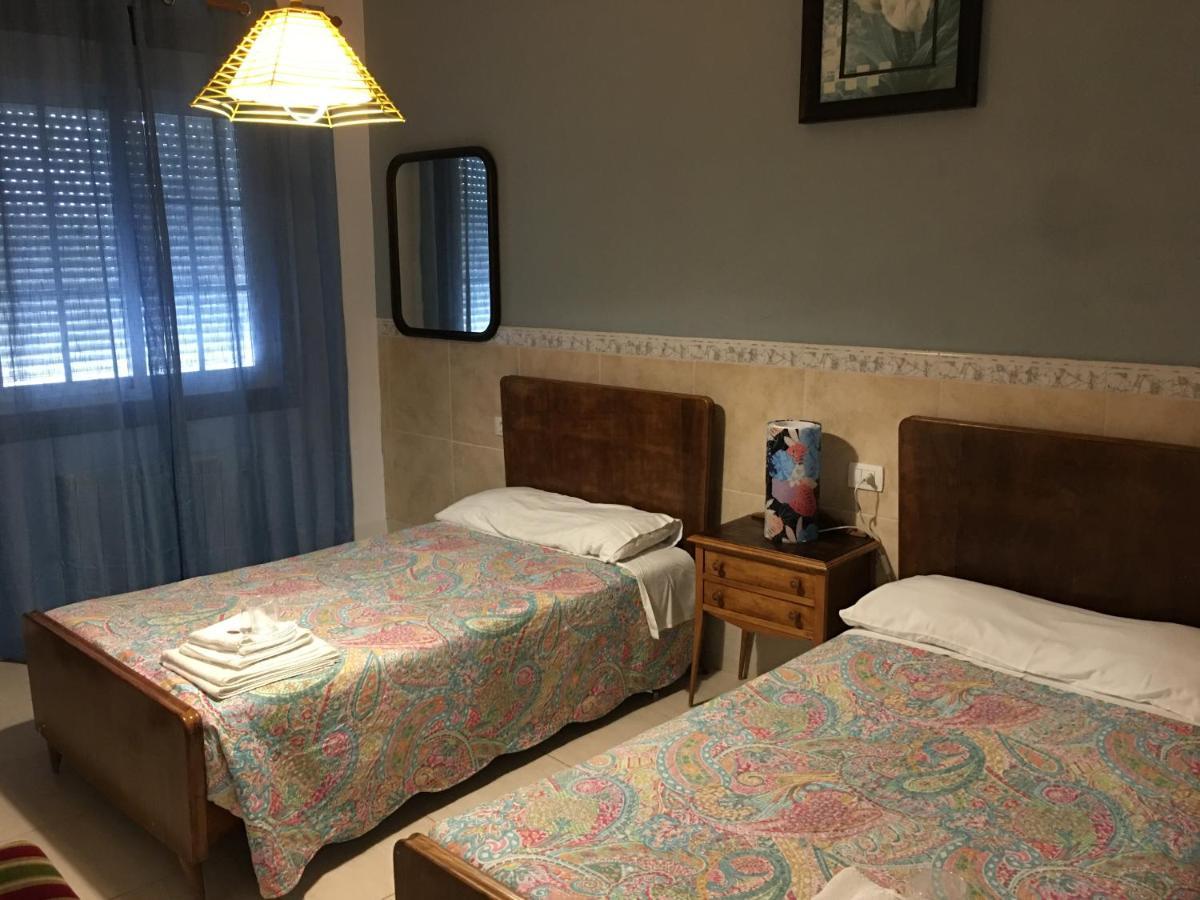 Hostal O Labrador Hotel O Hospital Kültér fotó